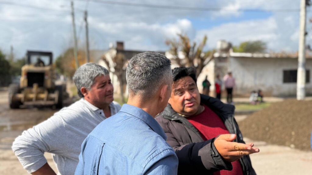 El trabajo conjunto entre vecinos y Municipio permitió avanzar en mejoras para Barrio Bienestar y Argentina Potencia 4965526074934627450 (1)