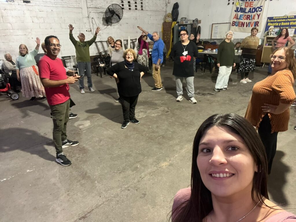 El folclore como espacio de encuentro y bienestar en Villa 9 de Julio taller folclore2