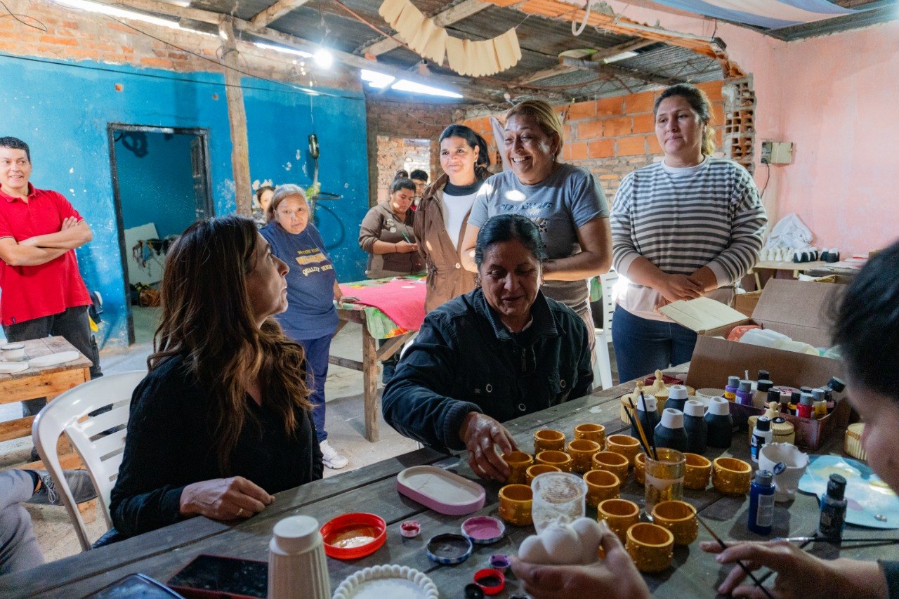 El aprendizaje y la creatividad como herramientas de crecimiento comunitario en Villa Amalia 5037429359387544734