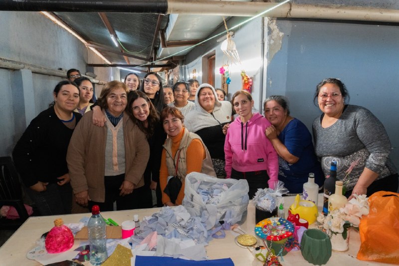 El arte como espacio de aprendizaje, creatividad y encuentro comunitario en Villa Alem 5037429359387544742