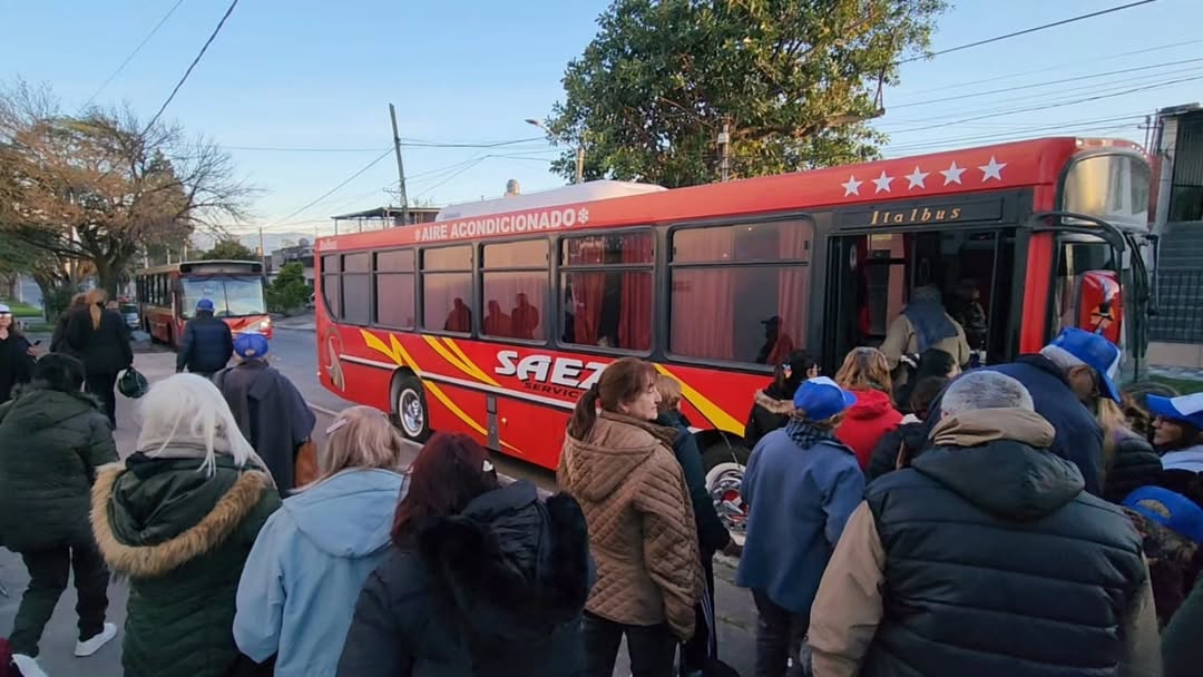 Gobierno participativo: acompañamos a nuestros adultos mayores para que puedan disfrutar y conocer Tucumán 5044349024147803091