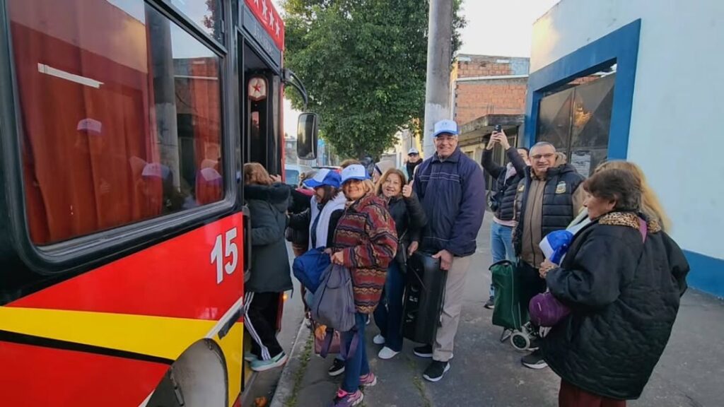 Gobierno participativo: acompañamos a nuestros adultos mayores para que puedan disfrutar y conocer Tucumán 5044349024147803093