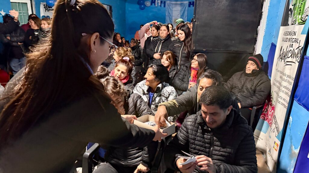 Charla sobre Educación Sexual Integral promovió el cuidado de la salud y la prevención en Villa Amalia 5060279087913438292 (1)