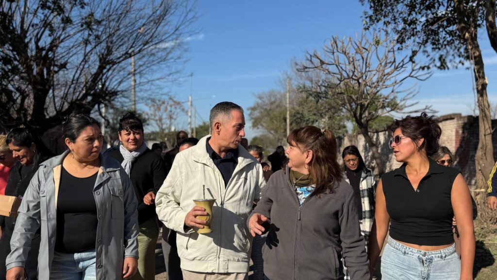 Operativo integral en barrio El Molino: mejoras en infraestructura y trabajo conjunto con los vecinos 5134519732223544567