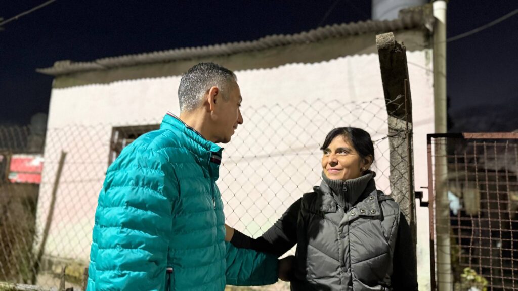 Reunión para avanzar en un programa de separación de residuos en origen en barrio Batalla 5134656526931923038