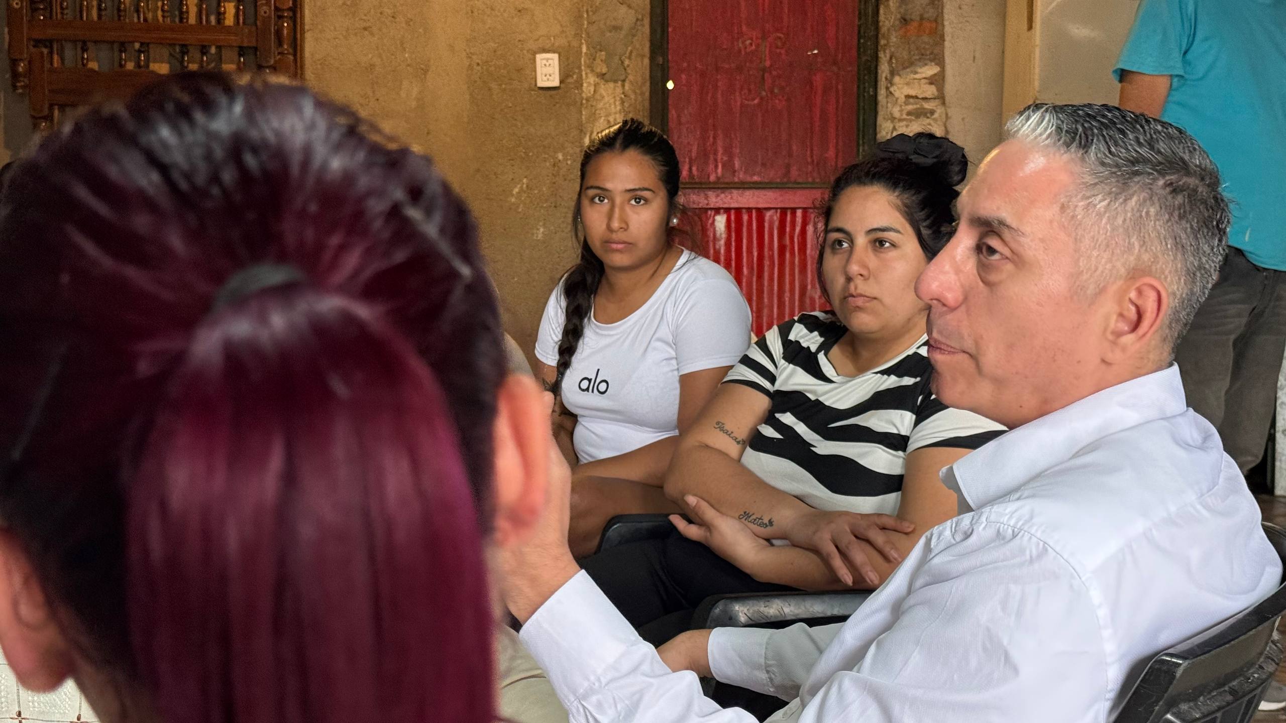 Encuentro junto a referentes barriales para fortalecer la inclusión y cohesión social en los barrios. 4949693292178246662