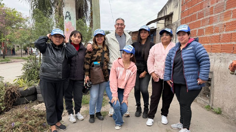 Barrio Estrella de Evita: realizaron un operativo de limpieza y mantenimiento junto a los vecinos 4967800633780014237
