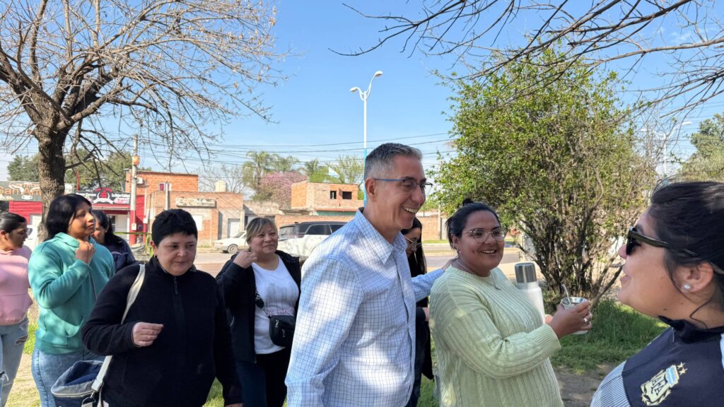 Gobierno Participativo: una respuesta concreta para los vecinos del barrio Carballito 4999436168881441943