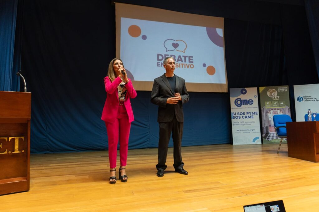 Debate en Positivo: una invitación a escuchar, intercambiar y construir 5021553090087291946