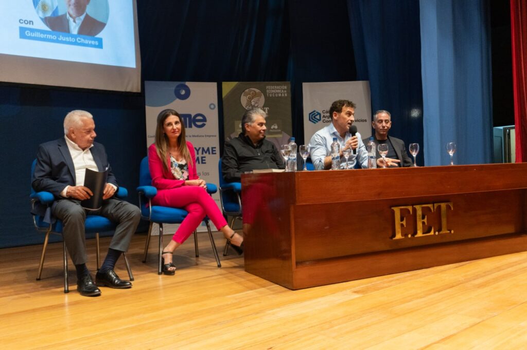Debate en Positivo: una invitación a escuchar, intercambiar y construir 5021553090087291957
