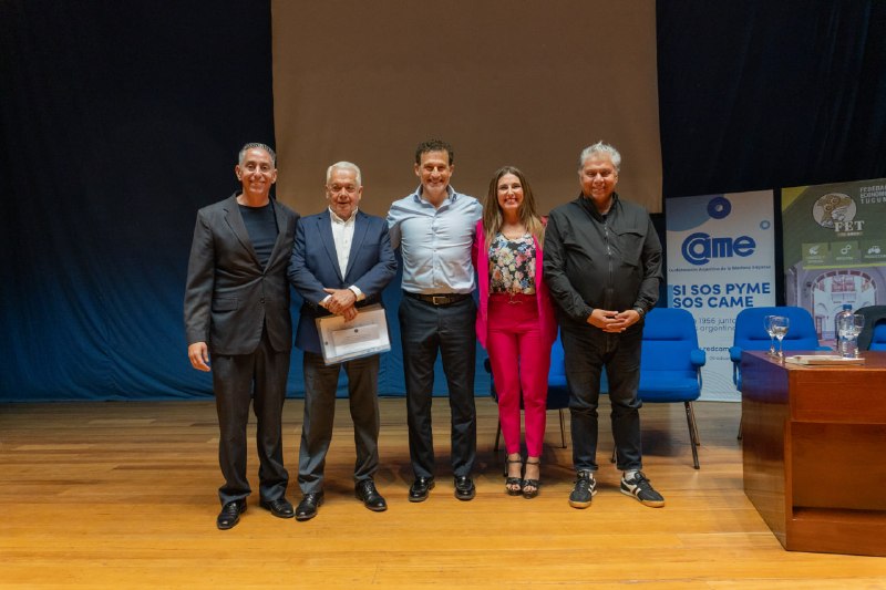 Debate en Positivo: una invitación a escuchar, intercambiar y construir 5021553090087291961