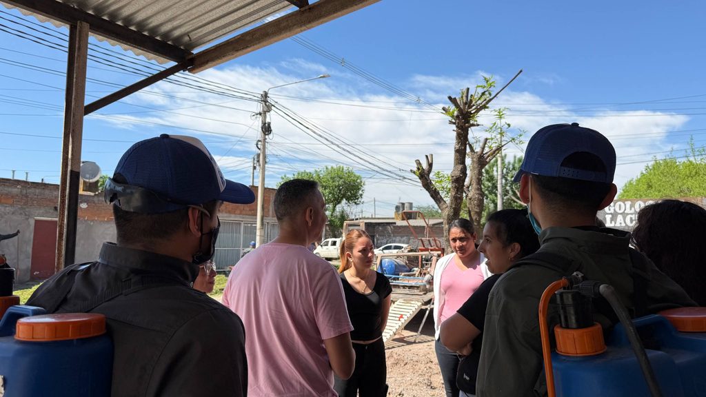 Tucumán en Positivo en Acción acompañó a los vecinos del barrio 72 Viviendas 5053326119976766597