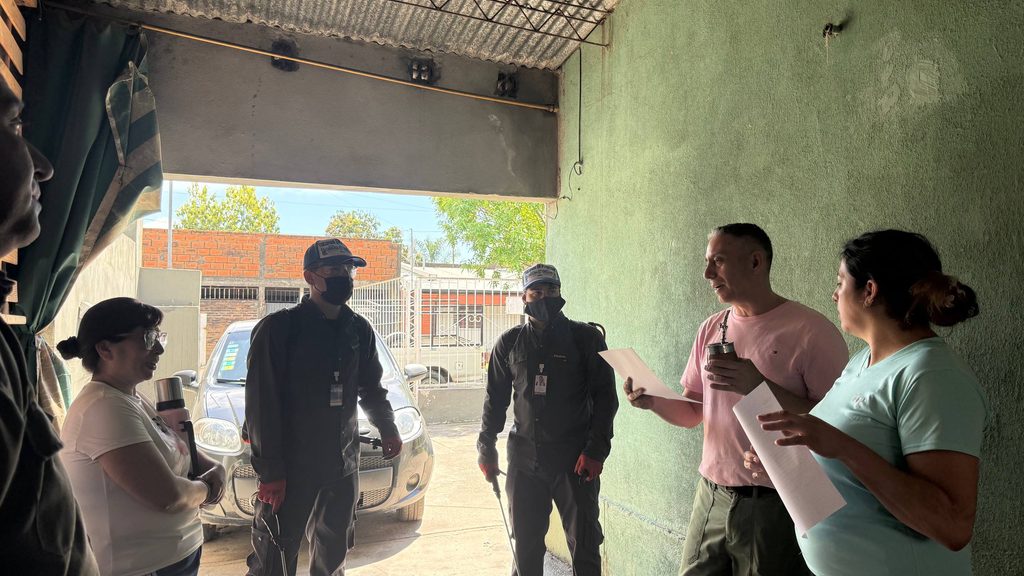 Tucumán en Positivo en Acción acompañó a los vecinos del barrio 72 Viviendas 5053326119976766602